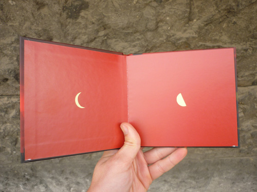 http://crammed.be/fileadmin/user_upload/press/the_real_tuesday_weld/cram178_B.jpg
